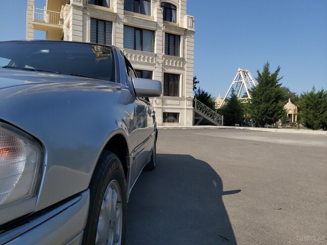 Mercedes C 230 1998, 206,213 km - 2.3 l - Xaçmaz