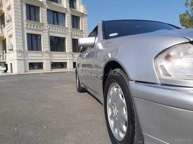 Mercedes C 230 1998, 206,213 km - 2.3 l - Xaçmaz