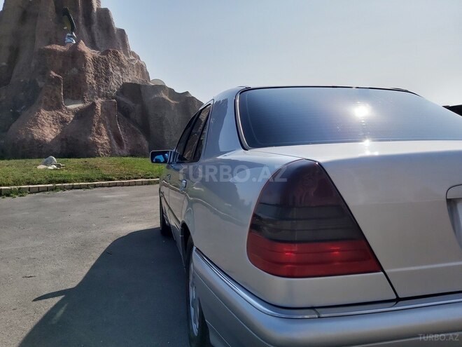 Mercedes C 230 1998, 206,213 km - 2.3 l - Xaçmaz