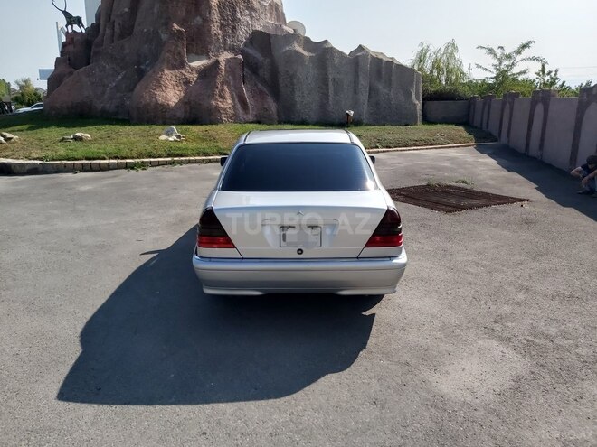 Mercedes C 230 1998, 206,213 km - 2.3 l - Xaçmaz