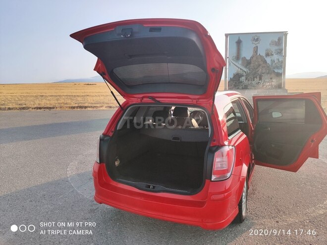 Opel Astra 2007, 318,200 km - 1.8 l - Şabran