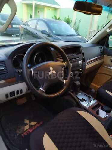 Mitsubishi Pajero 2007, 23,500 km - 3.0 l - Bakı