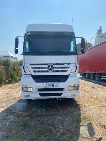 Mercedes Axor 1843 2009, 820,000 km - 4.3 l - Bakı