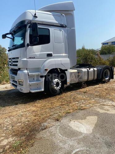 Mercedes Axor 1843 2009, 820,000 km - 4.3 l - Bakı