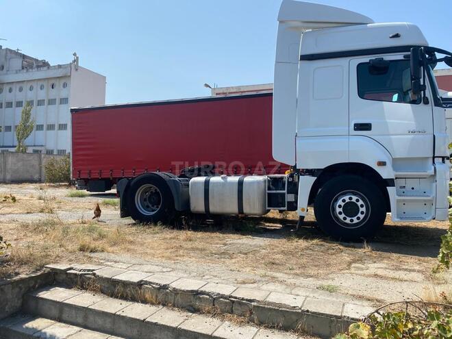 Mercedes Axor 1843 2009, 820,000 km - 4.3 l - Bakı