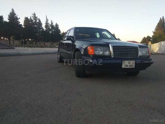Mercedes E 250 1992, 227,272 km - 2.5 l - İmişli