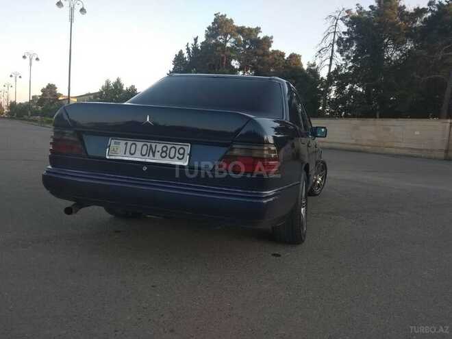 Mercedes E 250 1992, 227,272 km - 2.5 l - İmişli