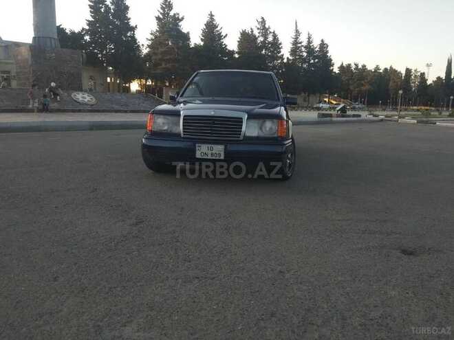 Mercedes E 250 1992, 227,272 km - 2.5 l - İmişli