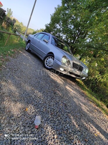 Mercedes E 320 2000, 362,000 km - 3.2 l - Bakı