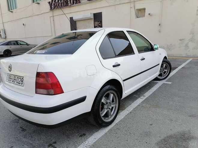 Volkswagen Bora 2001, 272,272 km - 1.4 л - Bakı