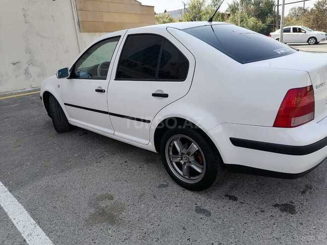Volkswagen Bora 2001, 272,272 km - 1.4 л - Bakı