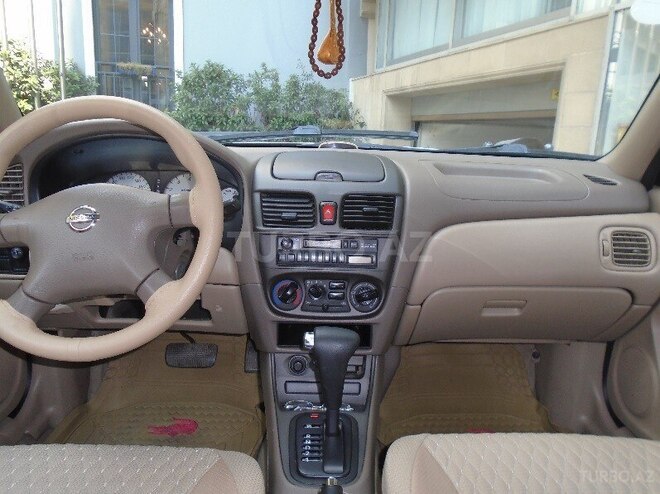 Nissan Sunny 2008, 147,000 km - 1.3 л - Bakı