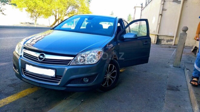 Opel Astra 2007, 203,000 km - 1.3 l - Bakı