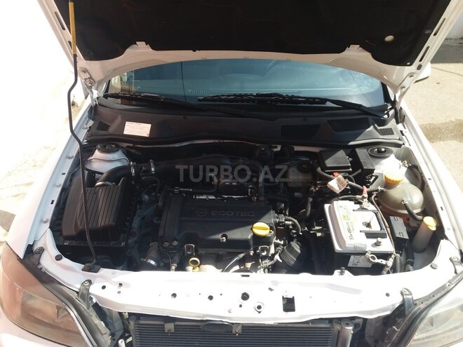 Opel Astra 2005, 122,500 km - 1.4 л - Bakı