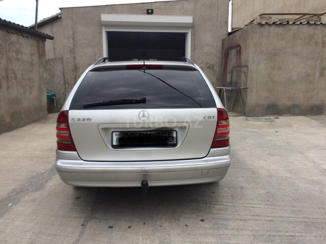Mercedes C 220 2005, 361,199 km - 2.2 l - Bakı