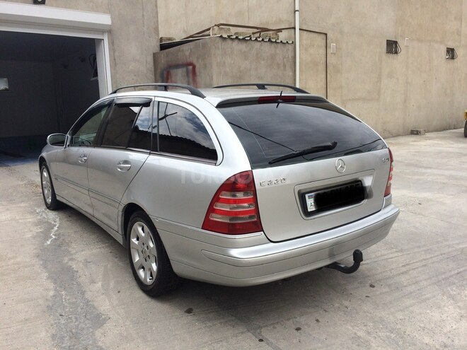 Mercedes C 220 2005, 361,199 km - 2.2 l - Bakı