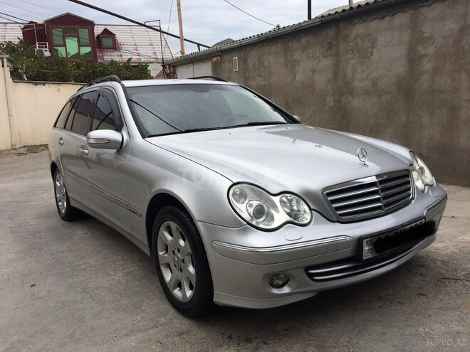 Mercedes C 220 2005, 361,199 km - 2.2 l - Bakı