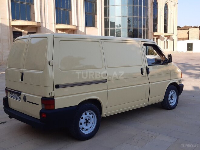 Volkswagen Transporter 1999, 324,000 km - 2.4 l - Bakı