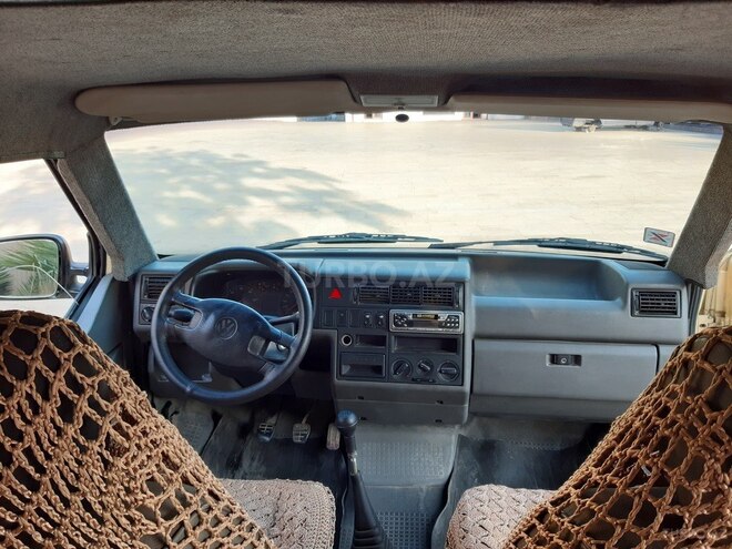 Volkswagen Transporter 1999, 324,000 km - 2.4 l - Bakı