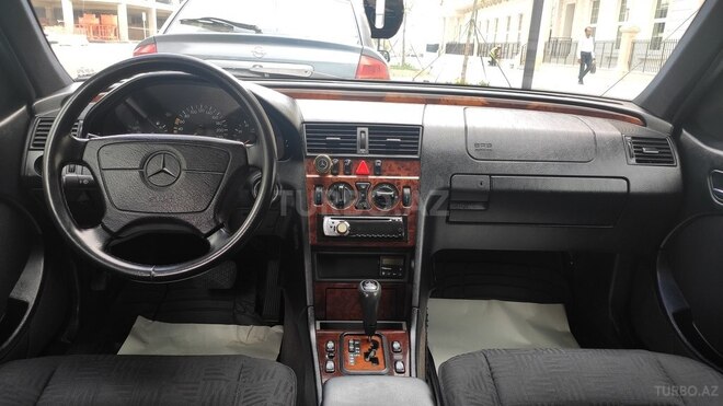 Mercedes C 180 1998, 286,000 km - 1.8 l - Bakı