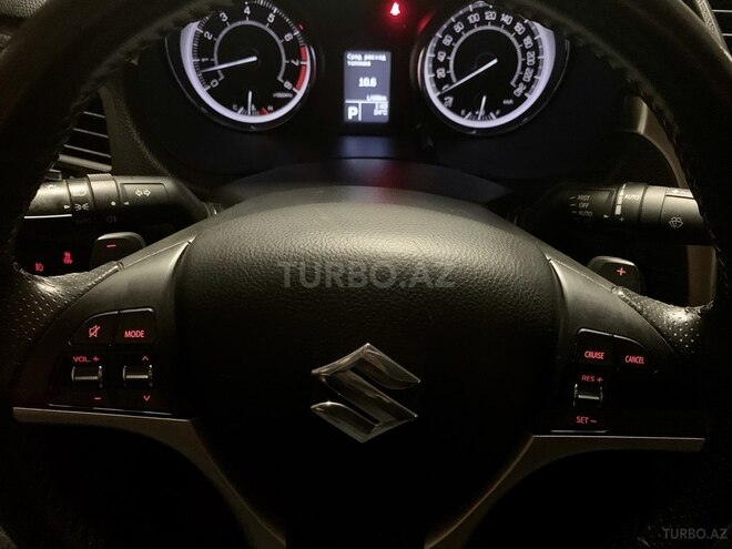 Suzuki Kizashi 2010, 51,800 km - 2.4 л - Bakı