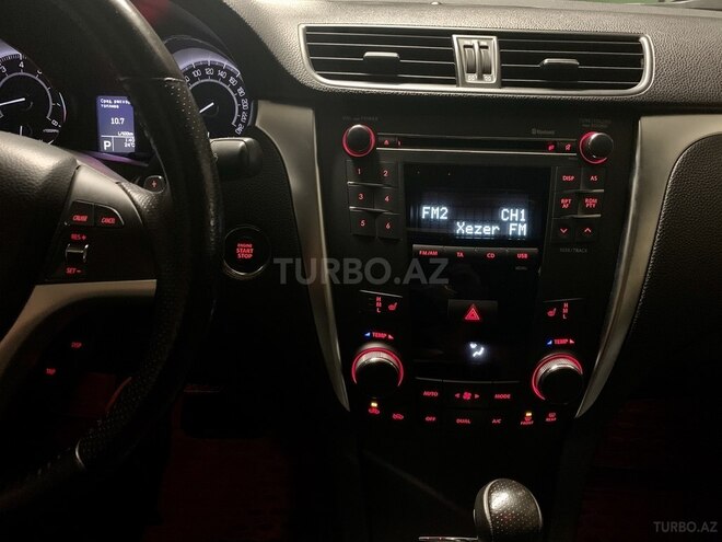 Suzuki Kizashi 2010, 51,800 km - 2.4 л - Bakı
