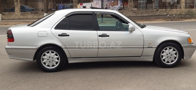 Mercedes C 180 1998, 328,000 km - 1.8 l - Sumqayıt