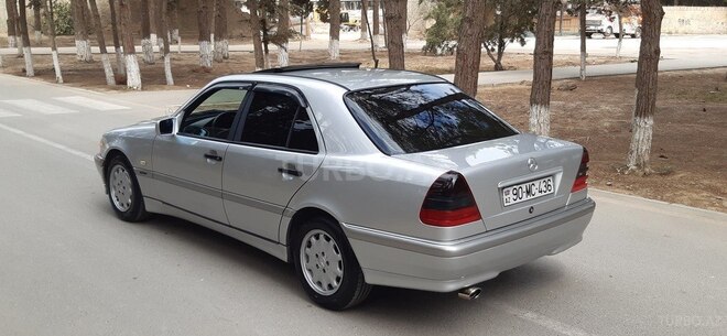 Mercedes C 180 1998, 328,000 km - 1.8 l - Sumqayıt