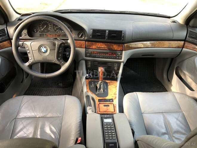 BMW 540 1998, 299,000 km - 4.4 l - Bakı