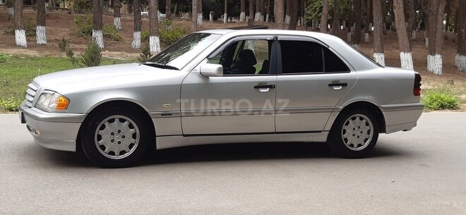 Mercedes C 180 1998, 328,000 km - 1.8 l - Sumqayıt