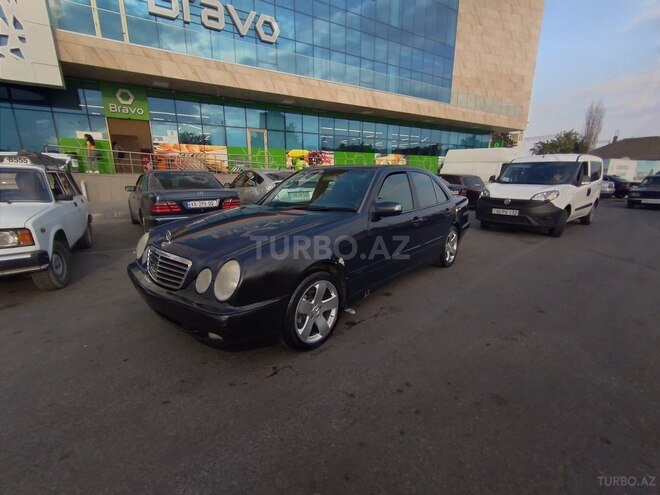 Mercedes E 220 2000, 398,650 km - 2.2 л - Bakı