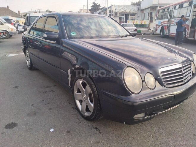 Mercedes E 220 2000, 398,650 km - 2.2 л - Bakı