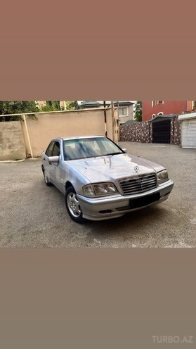 Mercedes C 200 1999, 260,000 km - 2.0 л - Bakı