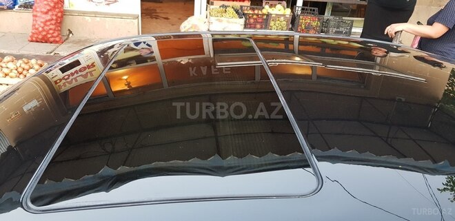 Mercedes E 320 2003, 298,647 km - 3.2 л - Tovuz