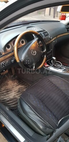 Mercedes E 320 2003, 298,647 km - 3.2 л - Tovuz