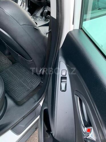 Hyundai ix35 2011, 156,500 km - 2.0 l - Bakı