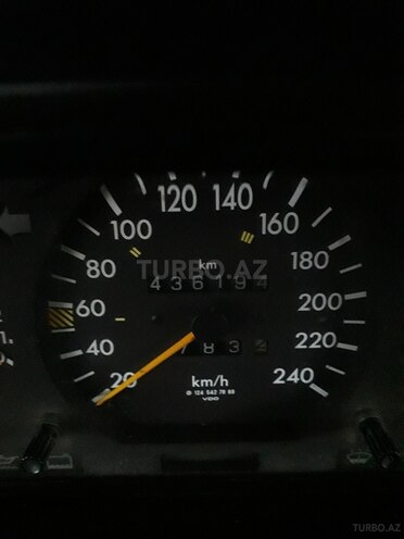 Mercedes E 200 1994, 436,194 km - 2.0 l - Bakı