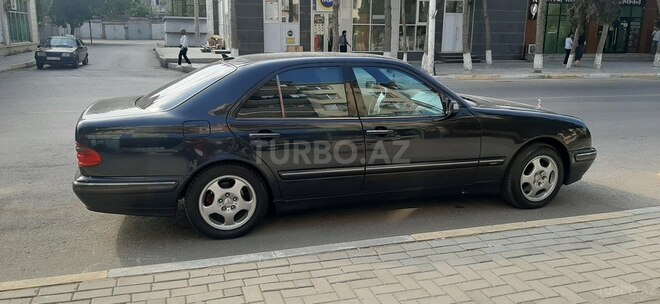 Mercedes E 240 2000, 353,000 km - 2.4 l - Sumqayıt
