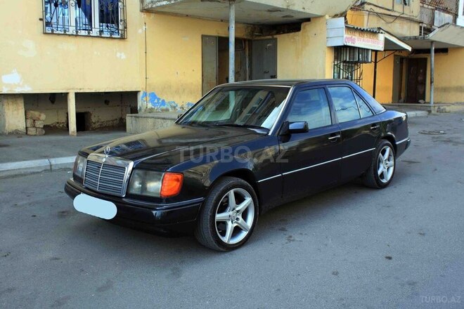 Mercedes E 250 1992, 251,000 km - 2.5 l - Bakı