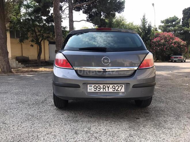 Opel Astra 2006, 182,000 km - 1.3 l - Bakı