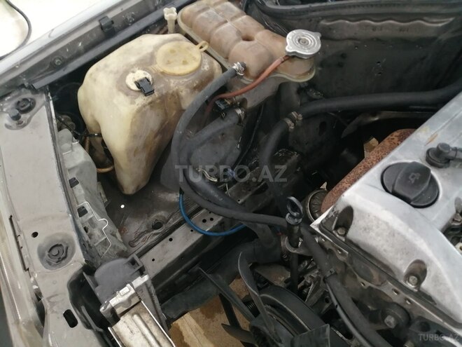 Mercedes 190 1991, 340,000 km - 2.0 l - Bakı