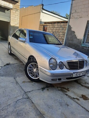Mercedes E 240 2000, 295,000 km - 2.4 l - Sabirabad