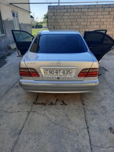 Mercedes E 240 2000, 295,000 km - 2.4 l - Sabirabad