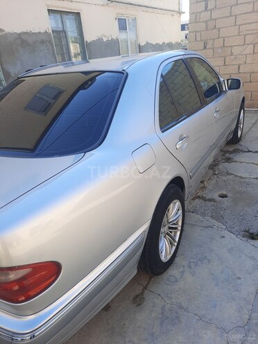 Mercedes E 240 2000, 295,000 km - 2.4 l - Sabirabad