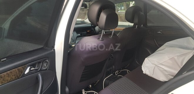 Mercedes C 230 2006, 178,000 km - 2.5 l - Bakı