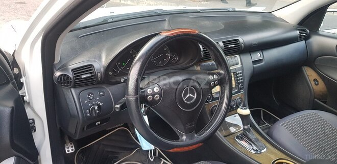 Mercedes C 230 2006, 178,000 km - 2.5 l - Bakı