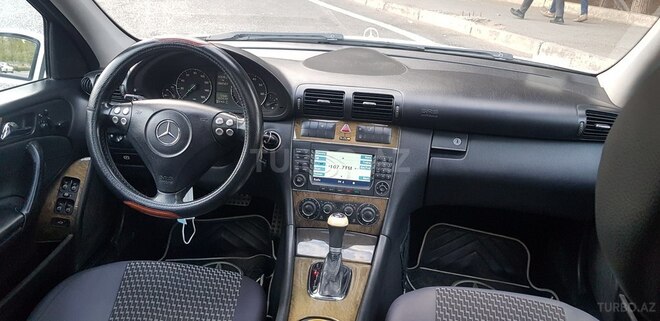 Mercedes C 230 2006, 178,000 km - 2.5 l - Bakı