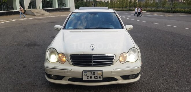 Mercedes C 230 2006, 178,000 km - 2.5 l - Bakı