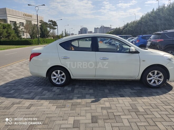 Nissan Sunny 2013, 106,000 km - 1.5 l - Bakı