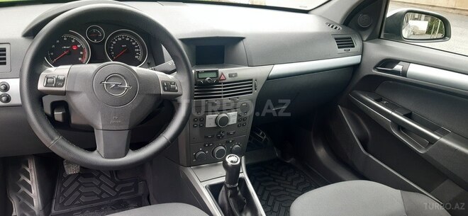 Opel Astra 2005, 183,000 km - 1.6 л - Bakı
